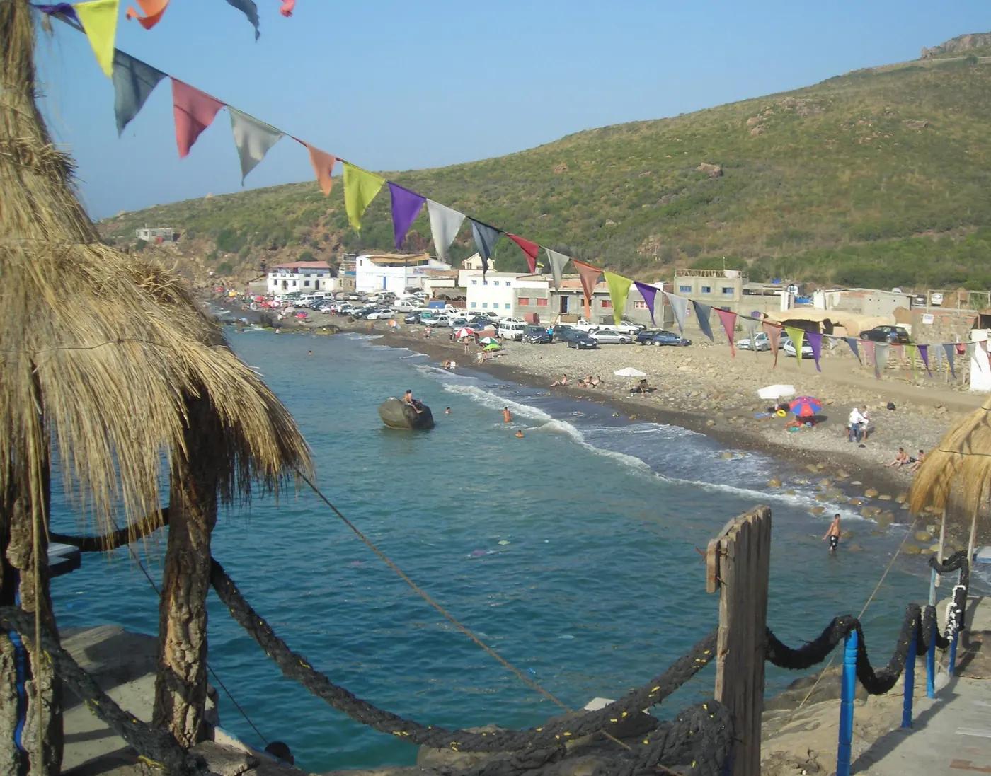 Plage de Tamda Ouguemoun, près de Tigzirt